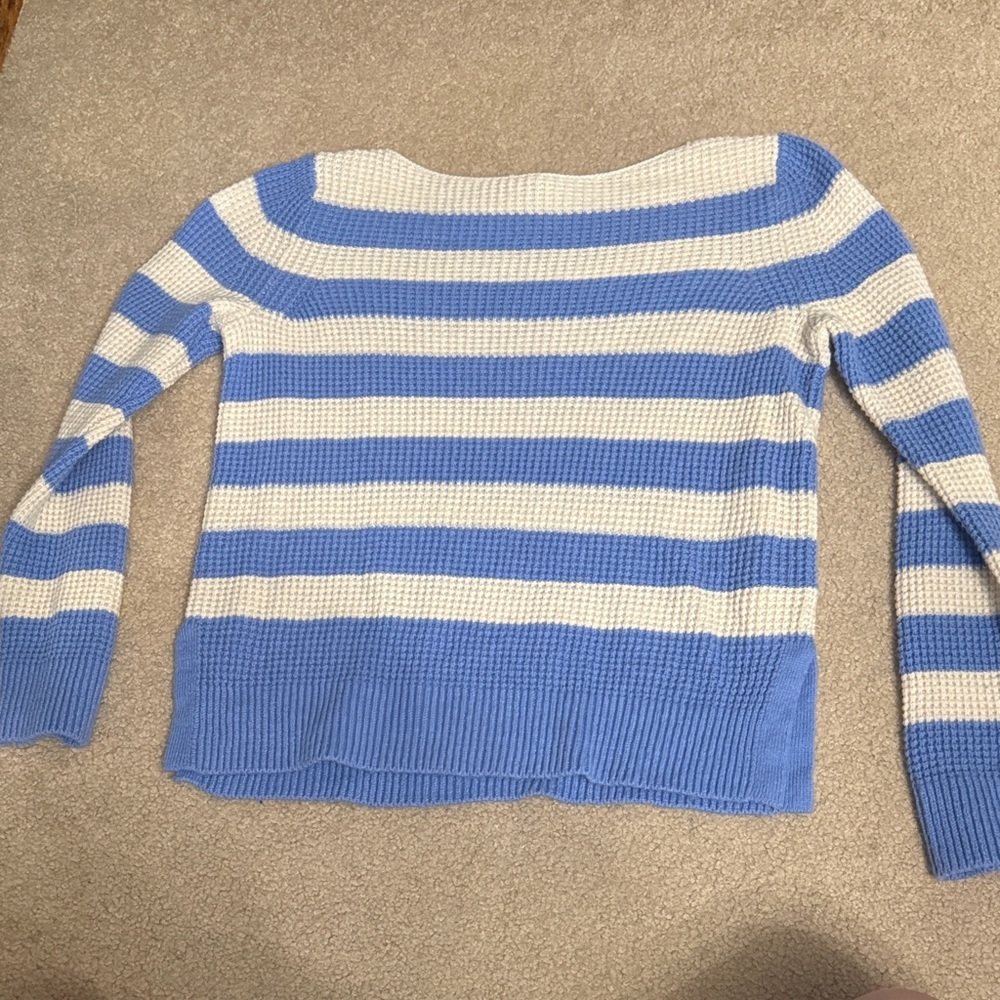 cute GAP off the shoulder striped sweater